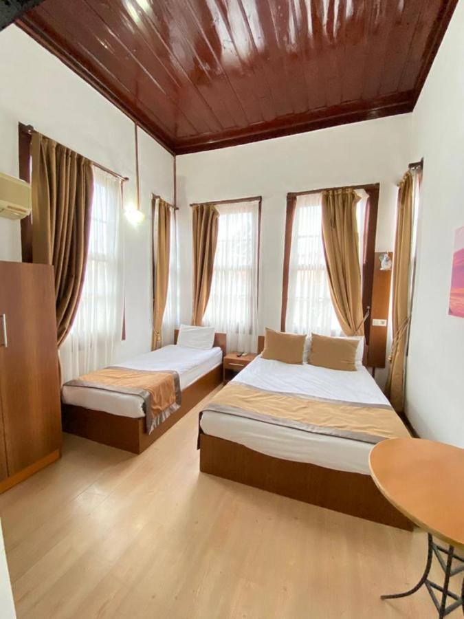 Konak Hotel Kaleici Анталия Екстериор снимка