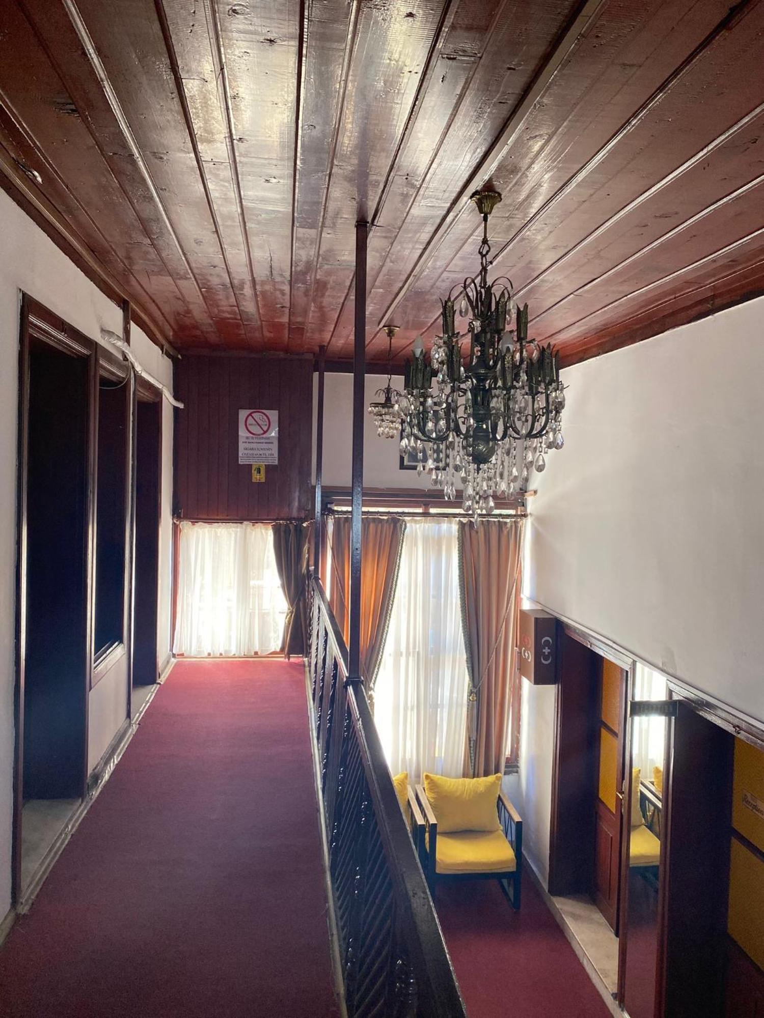 Konak Hotel Kaleici Анталия Екстериор снимка