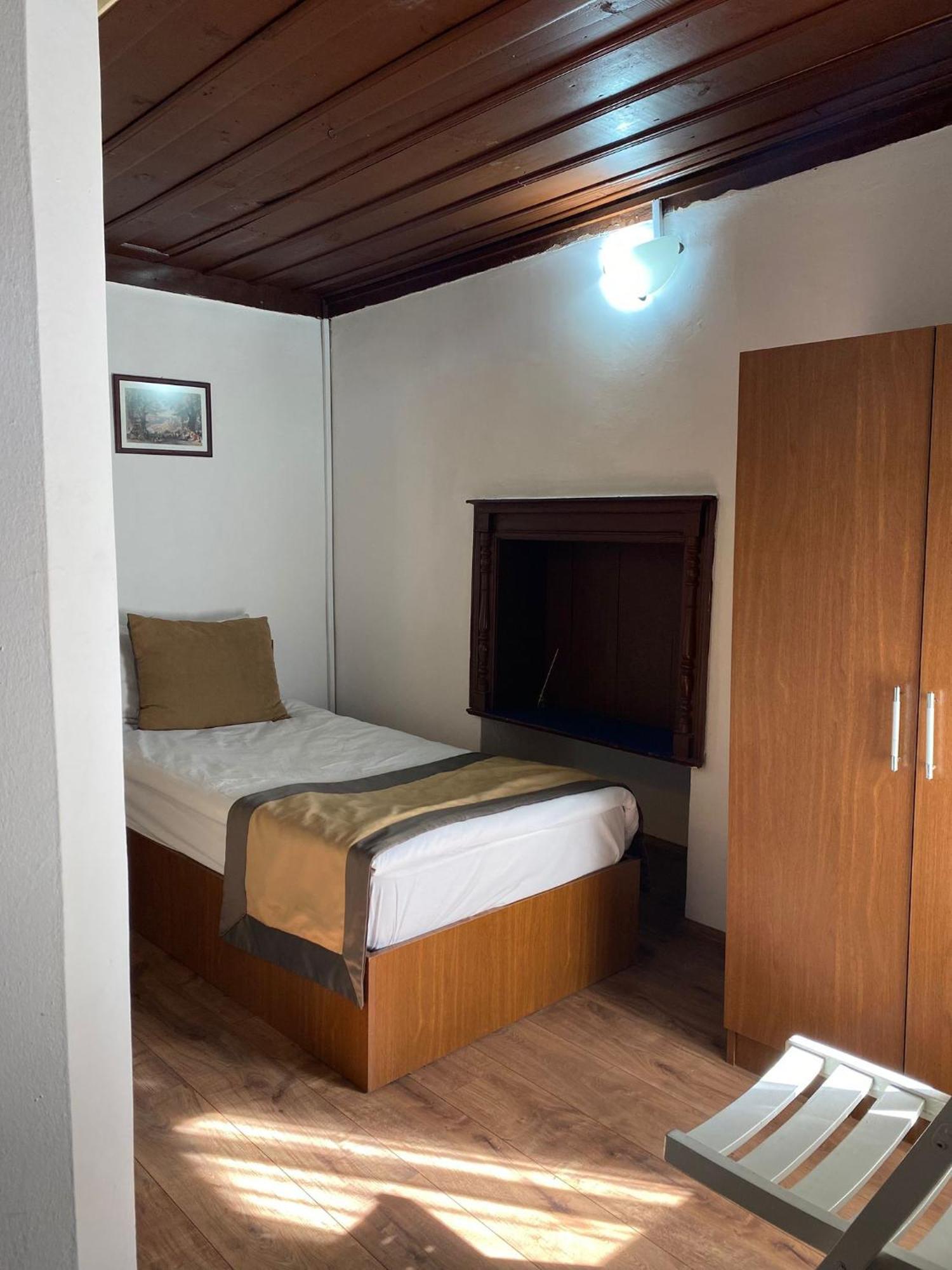 Konak Hotel Kaleici Анталия Екстериор снимка